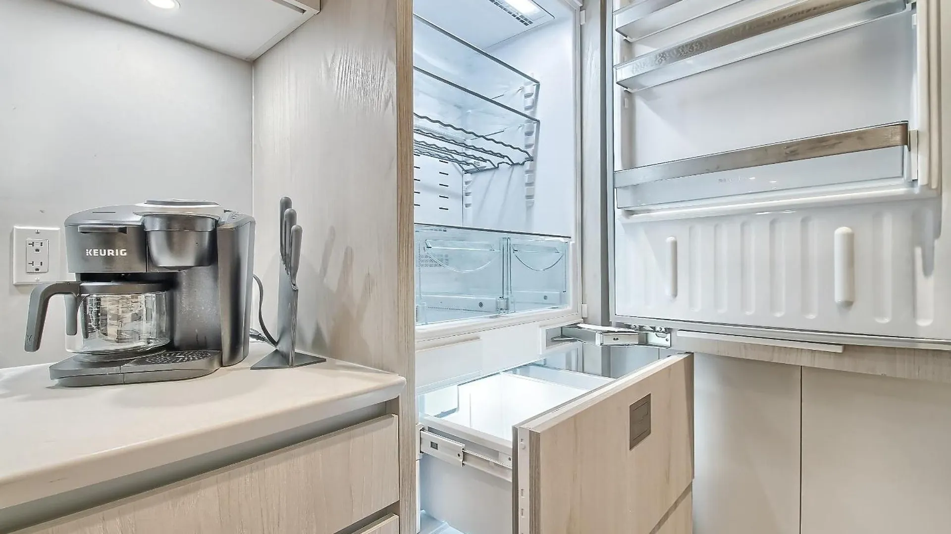 Luxury Townhouse In Downtown Toronto - Th1 Villa