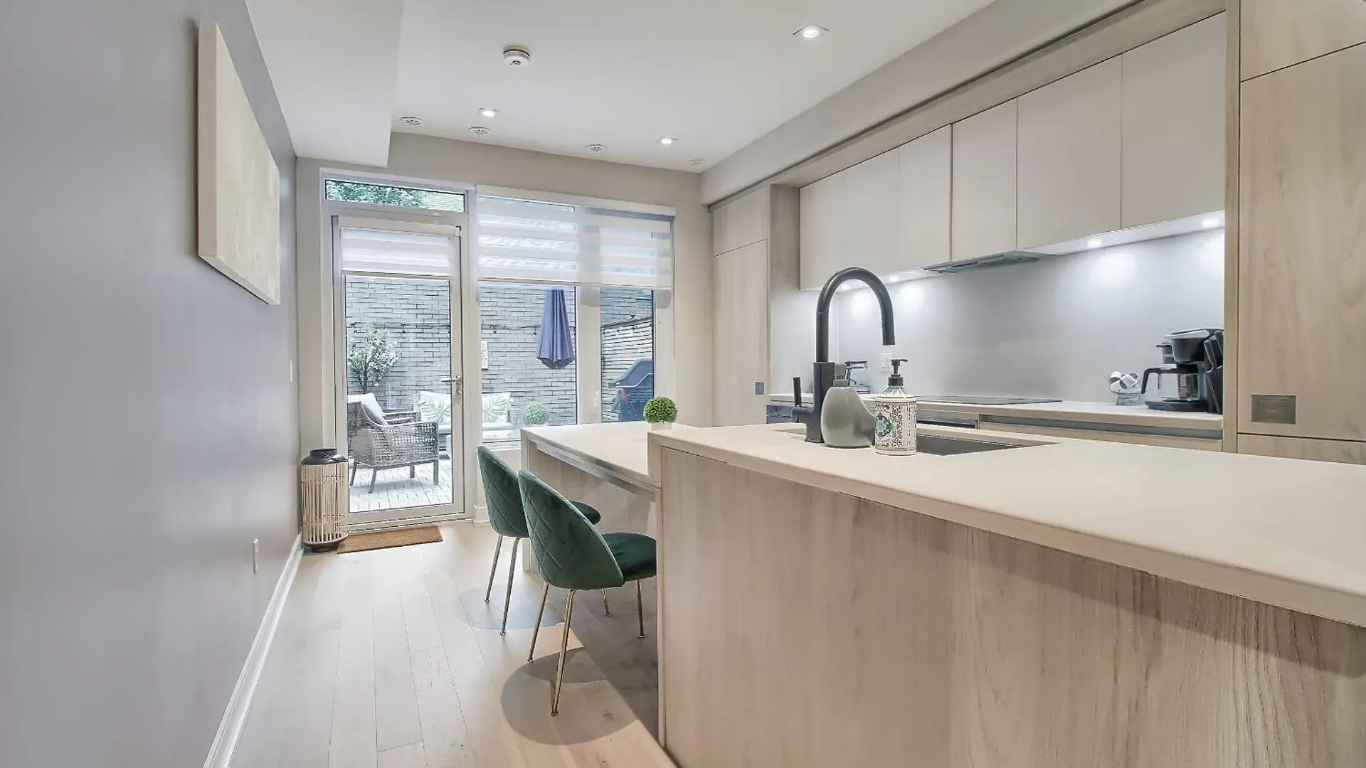 Luxury Townhouse In Downtown Toronto - Th1 Villa Canada
